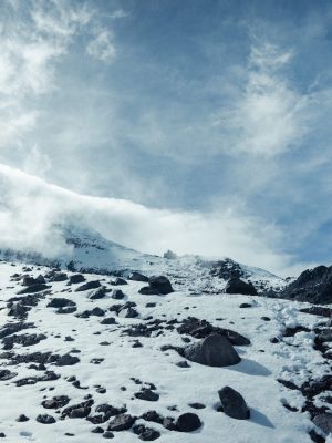 Nevados andes Ecuador montañismo